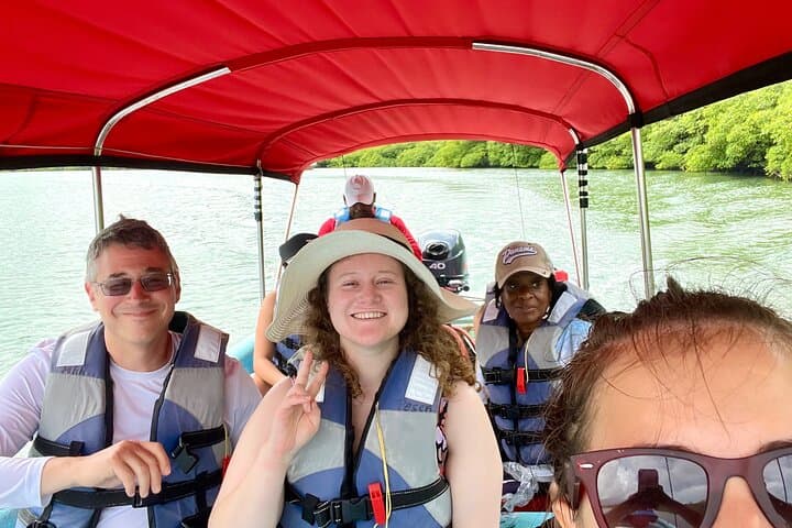Portobelo Speedboat Day Trip: Snorkel Venas Azules & Playa Blanca photo 2