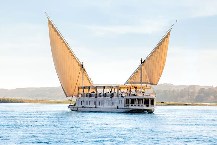 Private Dahabiya Nile Cruise: 7 Nights Luxor to Aswan