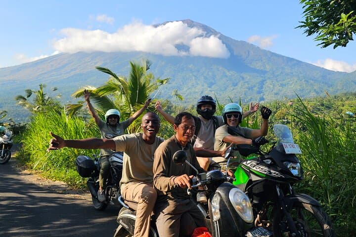 Sea-to-Summit Trek: Guided Mount Agung Ascent from Pasar Agung photo 2