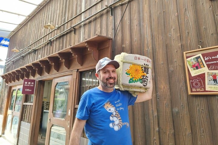 Private Himeji Castle & Sake Breweries Tour — World Heritage Walk and Tasting photo 6