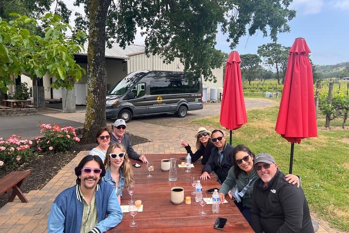 Sonoma Wine Rides: Small-Group Wine Tasting Tours Through Sonoma County