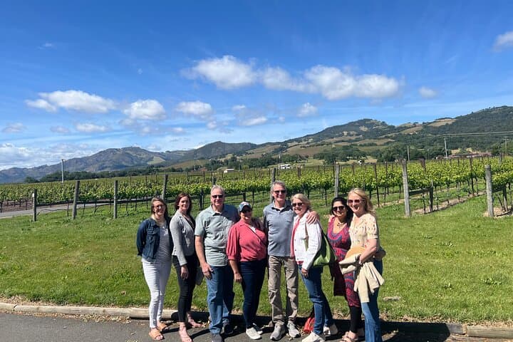 Sonoma Wine Rides: Small-Group Wine Tasting Tours Through Sonoma County photo 2