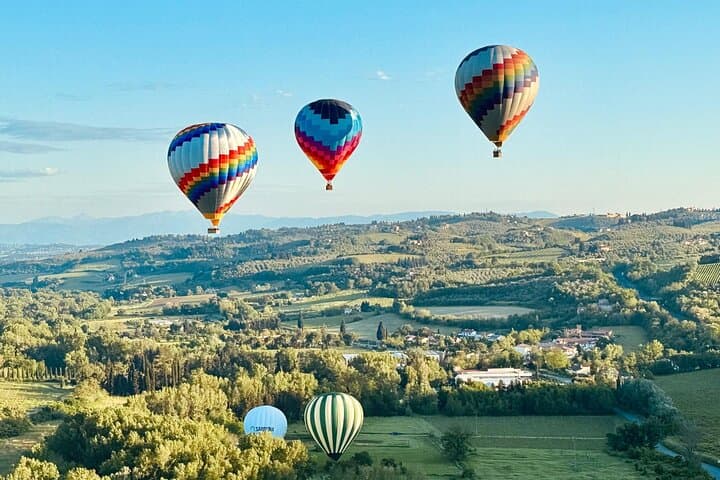 Sunrise Hot Air Balloon over Chianti: Flight from San Casciano photo 4