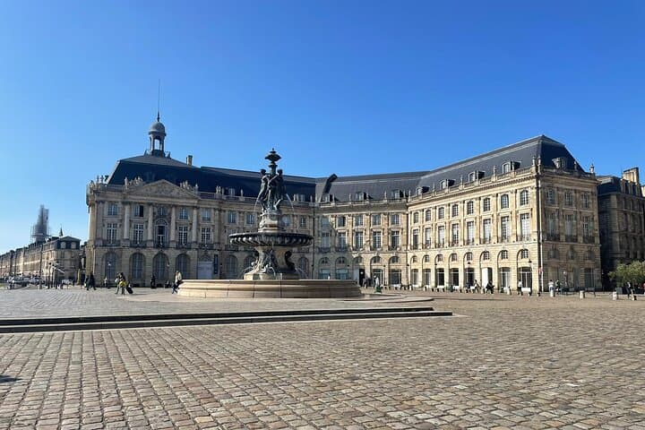 Essential Bordeaux: Private 2-Hour Walking Tour with a Local photo 3