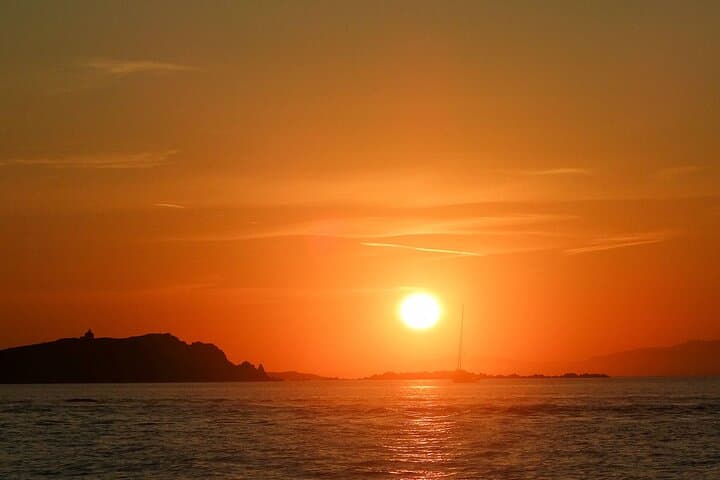 Mykonos Catamaran Sunset Cruise: Semi‑Private Sail with Wine & Snacks photo 4