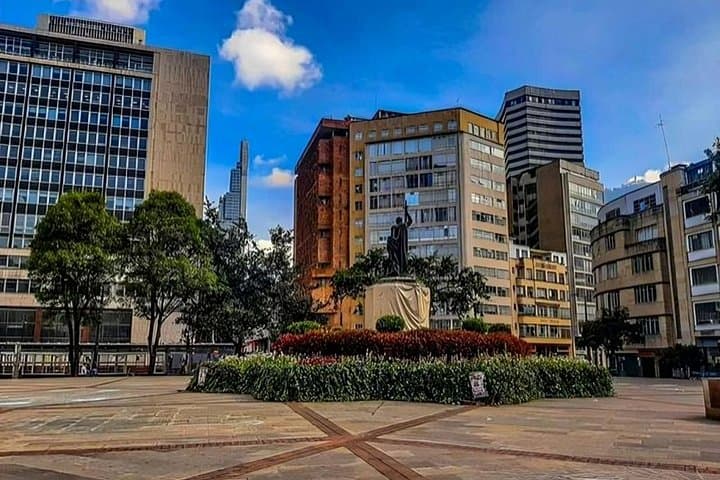 La Candelaria Walking Tour — Chorro de Quevedo, Coffee & Local Flavors in Bogotá photo 4