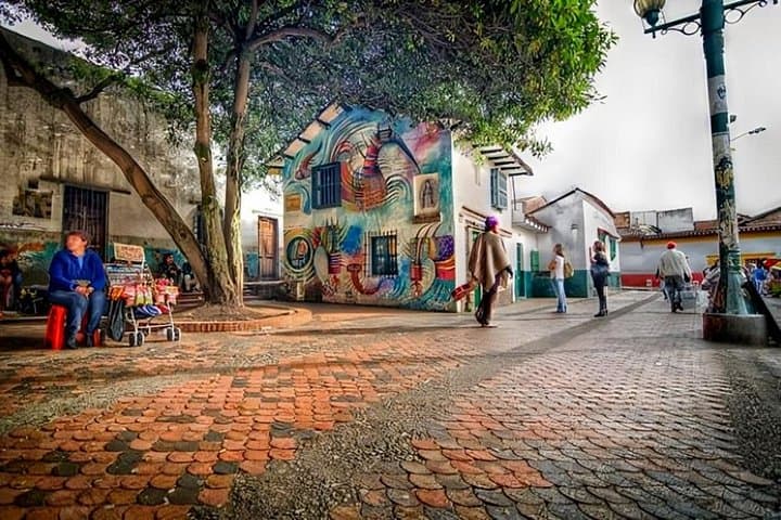 La Candelaria Walking Tour — Chorro de Quevedo, Coffee & Local Flavors in Bogotá photo 1