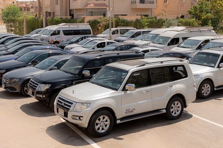 Private Dubai Airport Transfer to Dubai City — Fast, Insured 24/7 Pickup photo 3