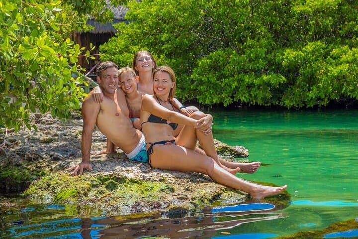 Tulum Ruins and Yal Ku Lagoon Express: Archaeology & Snorkel Day Trip photo 4