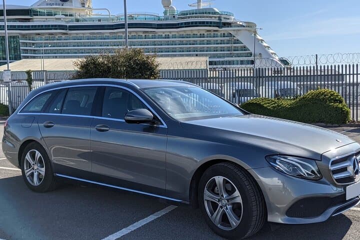 Southampton to Heathrow Private Transfer: Direct, Comfortable Airport Transport