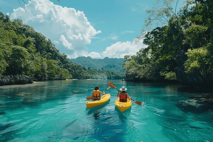 El Nido Private Tour D: Kayak Small Lagoon, Snorkel Pasandigan & Explore Cadlao