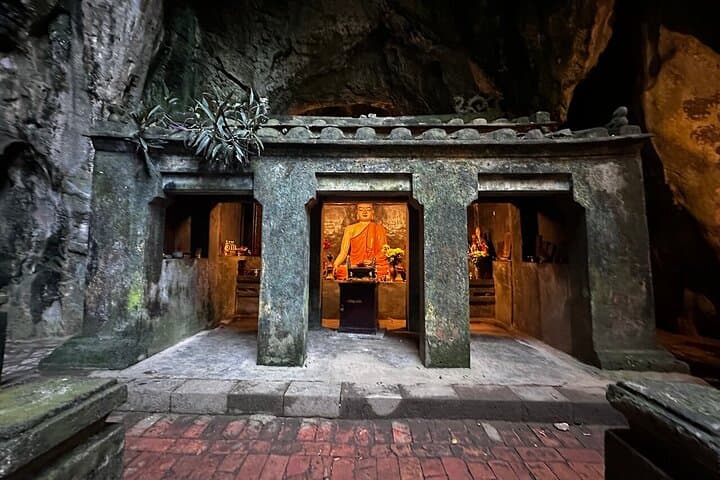 Marble Mountains, Monkey Mountain & Âm Phủ Cave — Da Nang Day Tour photo 3