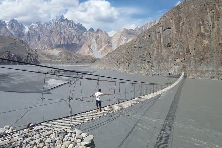 10-Day Luxury Skardu and Hunza Valley Tour — Skardu, Gilgit & Khunjerab photo 4