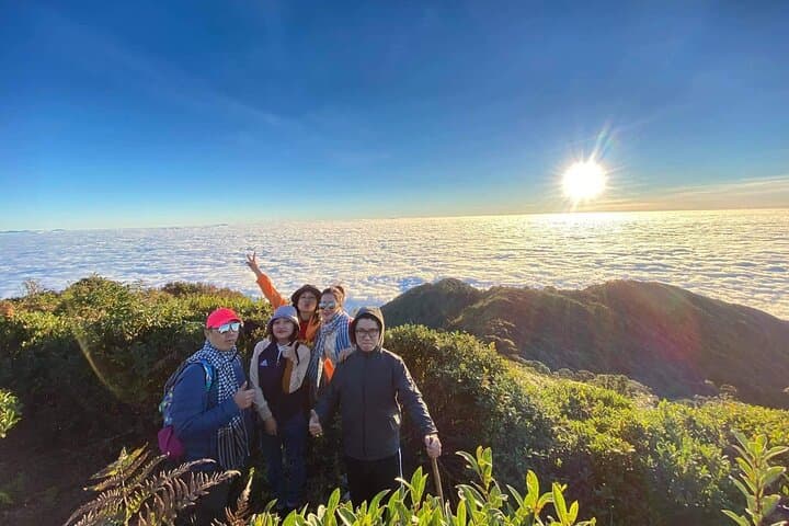 2-Day Fansipan Trek: Summit Vietnam's Highest Peak from Sapa