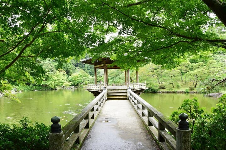 Narita Shinshoji Temple & Sakura Samurai Residences Layover Tour photo 2
