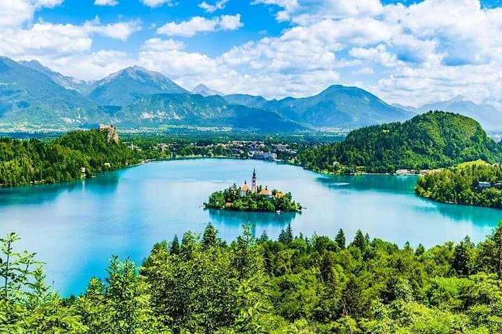 Small-Group Day Tour to Lake Bled and Ljubljana from Trieste photo 1