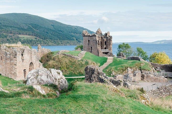 Inverness Must-See Highlands Tour: Loch Ness, Culloden & Clava Cairns