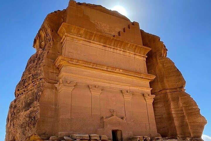 AlUla & Khaybar: 3-Day Cultural Tour to Hegra, Maraya, Elephant Rock and Khaybar Oasis