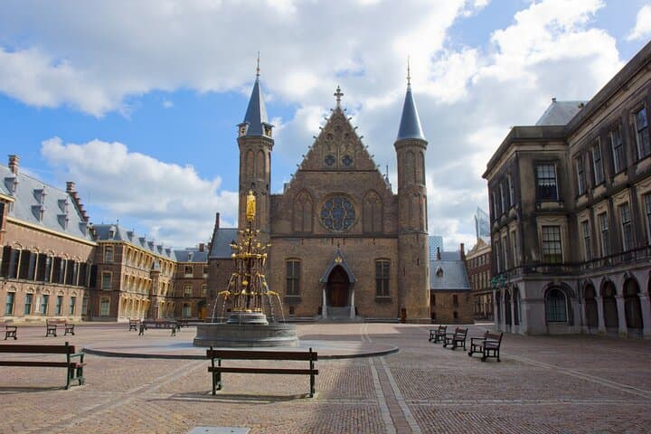 Crack The Hague: Self-Guided Scavenger Hunt and Audio Tour of the City’s Highlights photo 2