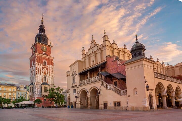 Krakow Scavenger Hunt: Self-Guided Audio Tour of Old Town Highlights photo 4
