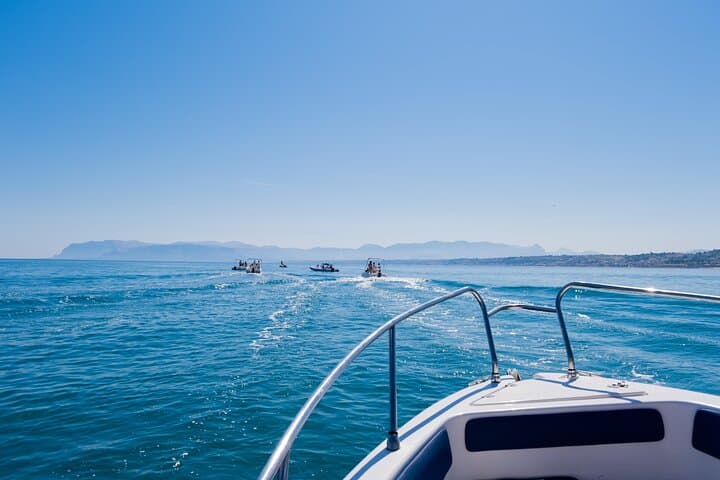 Castellammare del Golfo Dinghy Rental: Explore Sicilian Coves Aboard an Icon 28S photo 5