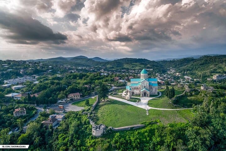 Georgian Taste in 13 Days: From Tbilisi to the Black Sea and the Caucasus photo 5
