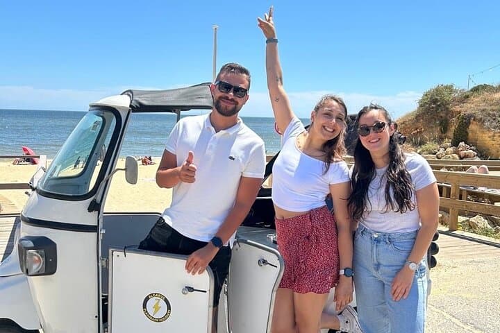 Albufeira Coastal TukTuk & Jeep Tour: Old Town, Marina & Best Beaches (2h) photo 3