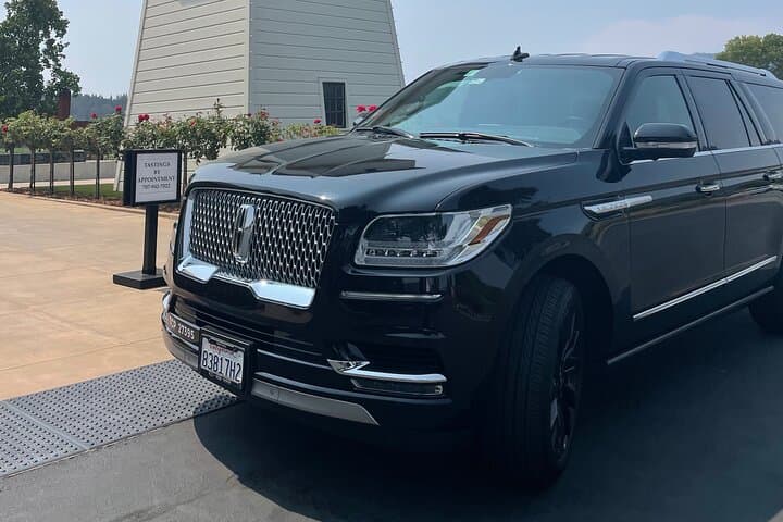 Lux SUV Wine Country Tour from Yountville — Private 8‑Hour Napa Experience photo 4