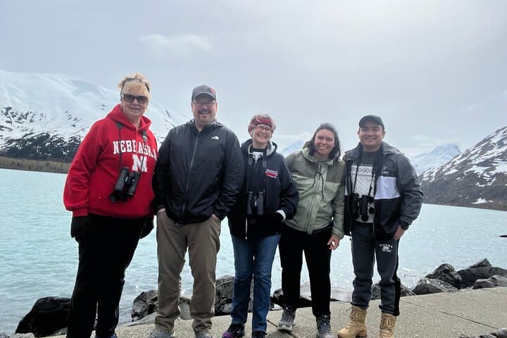 Whittier to Anchorage Wildlife Tour: Glacier Views and Alaskan Wildlife in a Day photo 2