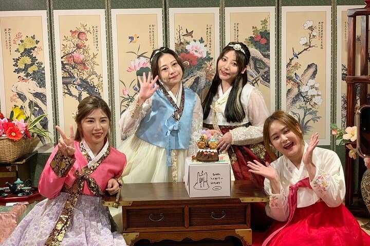 Explore Jeju East: UNESCO Sites and Private Hanbok Experience photo 4