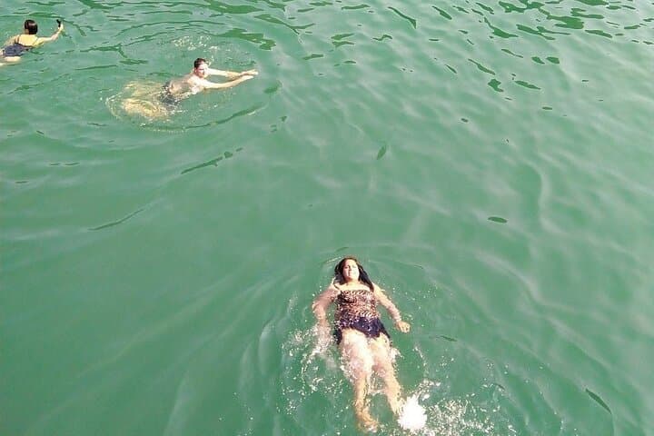 Lan Ha Bay private canoe: kayak dark & bright caves, Ba Trai Dao and Viet Hai bike trip photo 5