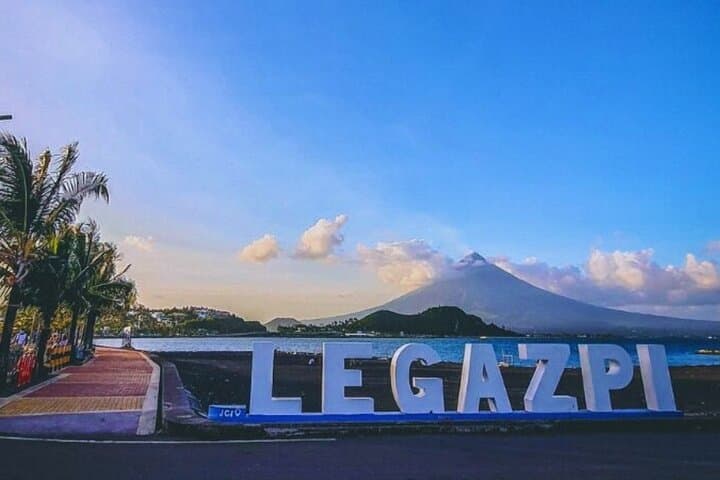 Legazpi Highlights: Shared Day Tour to Sumlang Lake, Cagsawa & Optional ATV
