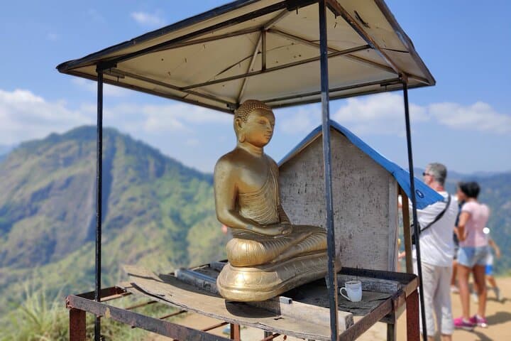 Enchanting Ella: Day Tour Through Sri Lanka’s Hill Country photo 5