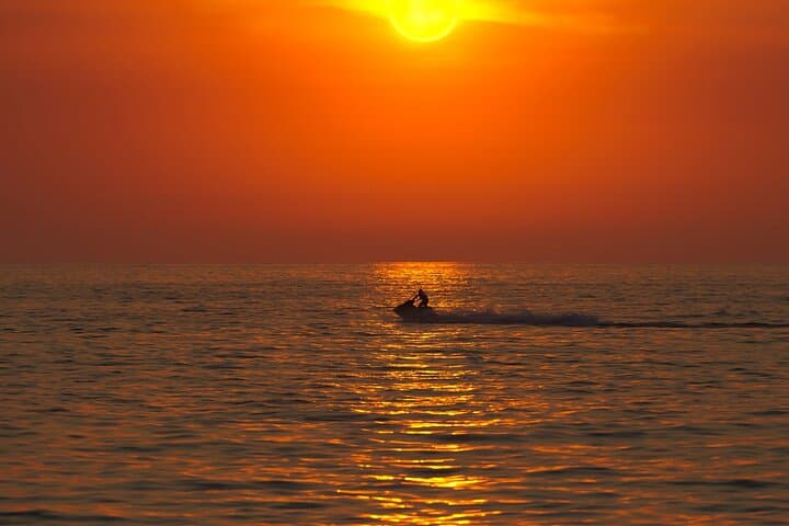 Pattaya Beach Jet Ski Adventure — High-Speed Coastal Ride in Pattaya photo 3