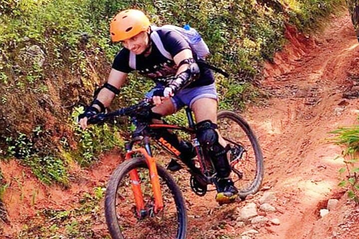Chiang Mai Advanced Downhill Mountain Biking on Doi Suthep — Summit-to-Valley 6‑Hour Ride photo 3