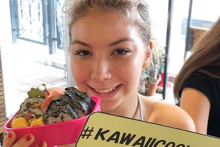 Tokyo Private 6-Hour Walking Tour & Kawaii Bento-Making Class photo 4