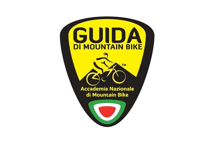E‑bike Tour of Piccolo Mondo Antico — Panoramic Ride from Menaggio photo 2