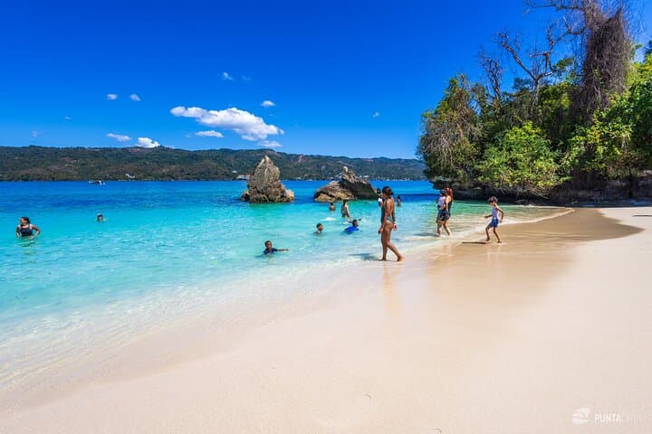 Samana Bay Whale Watching & Cayo Levantado Catamaran Day Trip from Punta Cana photo 3