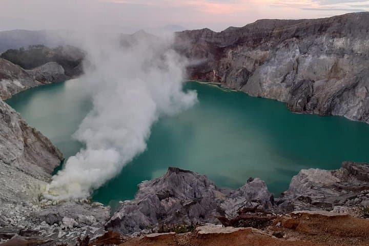 4-Day Yogyakarta to Tumpak Sewu, Bromo & Ijen Volcano Tour photo 4