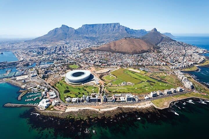 Cape Town Full-Day Private Tour: Table Mountain and Robben Island photo 3