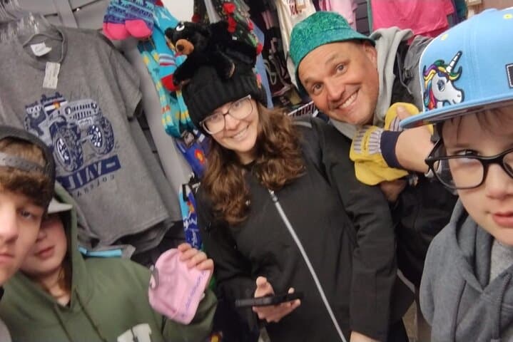 Playful Parkersburg Scavenger Hunt — Interactive Downtown City Quest photo 3