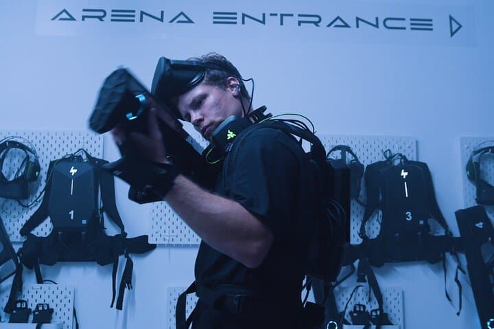 Berlin 4D VR Arena: Full-Body Virtual Reality in 100 m² photo 4