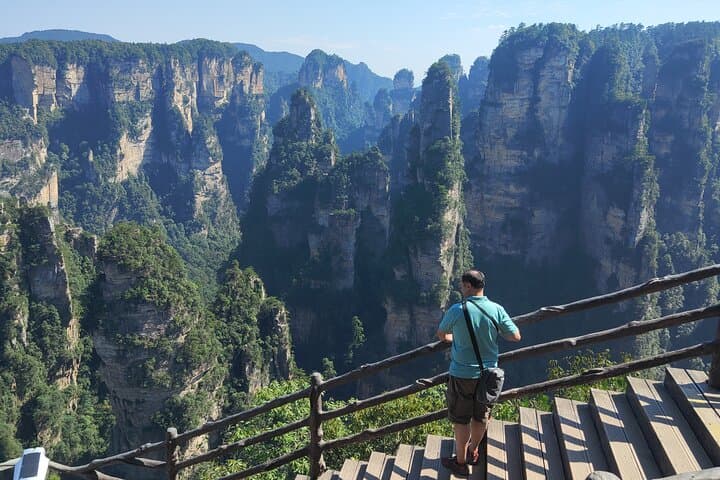 3-Day Zhangjiajie Tour: Tianmen, Avatar Mountains, Glass Bridge & Fenghuang photo 3