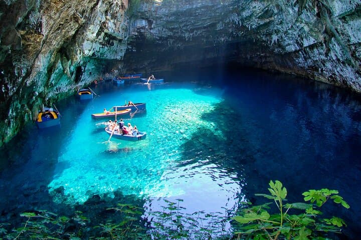Melissani Lake and Myrtos Beach Private Tour — Kefalonia Day Trip