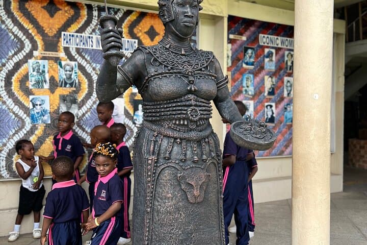 Lagos City Tour: 7-Hour Art, Culture & Lekki Canopy Walk photo 2