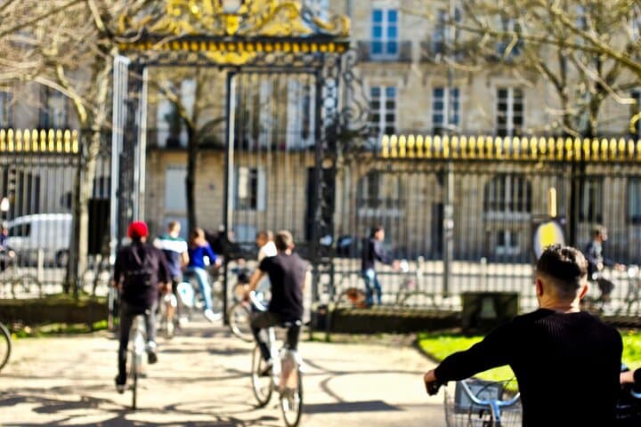 Best of Bordeaux E-Bike Tour with Pétanque, Wine & Appetizers photo 1