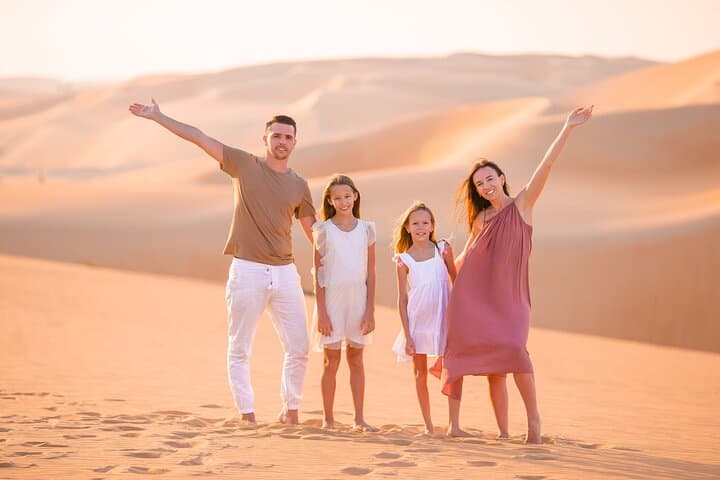 Red Dune Desert Safari with BBQ: Evening 4x4, Sandboarding & Camel Ride in Dubai photo 6