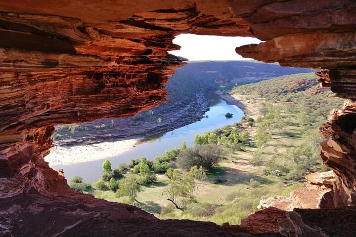 2-Day Kalbarri & Pink Lake Tour from Perth: Pinnacles, Sand Dunes & Nature's Window photo 2