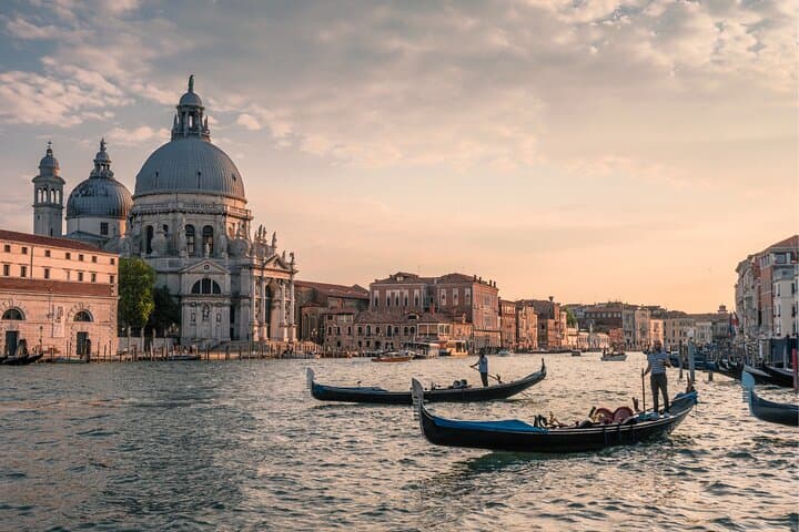 Venice Scavenger Hunt — Self-Guided Walking Tour to St. Mark’s & Rialto photo 6