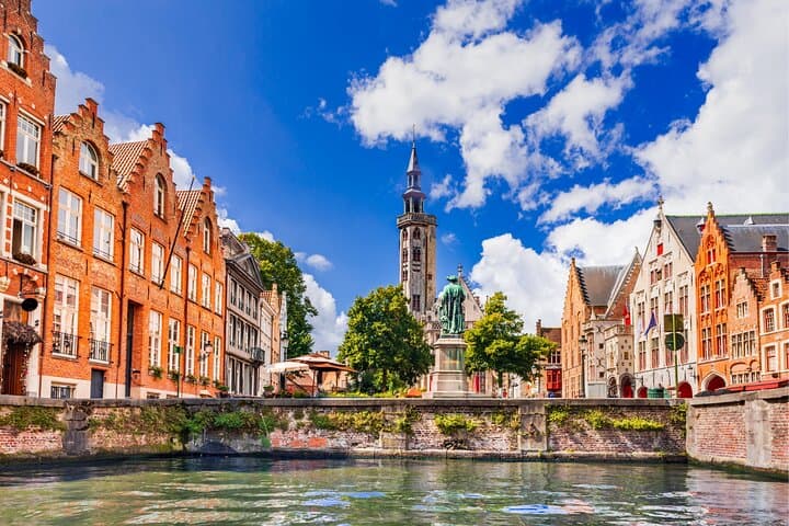 Bruges Scavenger Hunt Self-Guided Audio Tour: Best Landmarks & Hidden Gems photo 4